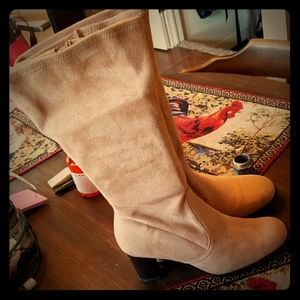 Micro suede boots
